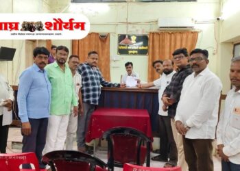 मुक्ताईनगर तालुक्यातील अतिवृष्टीग्रस्तांना मदत मिळावी – तहसीलदारांना निवेदन