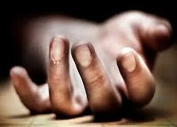 ६ वर्षीय मुलाचा आधी गळा आवळला, नंतर जाळले