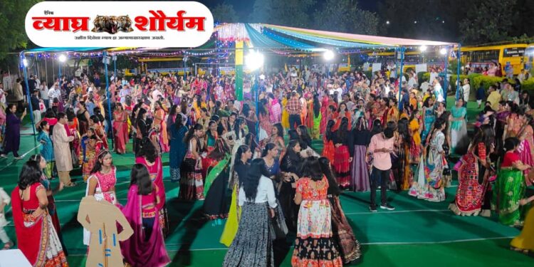 पोदार इंटरनॅशनल स्कूल, अकलूड येथे दांडिया नाईटचे उत्साहपूर्ण आयोजन