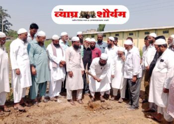 पहुर येथे ‘मदरसा मदिनतुल उलूम’ची स्थापना