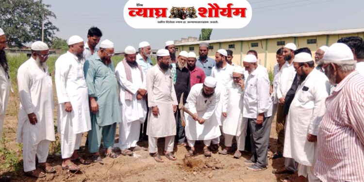 पहुर येथे ‘मदरसा मदिनतुल उलूम’ची स्थापना