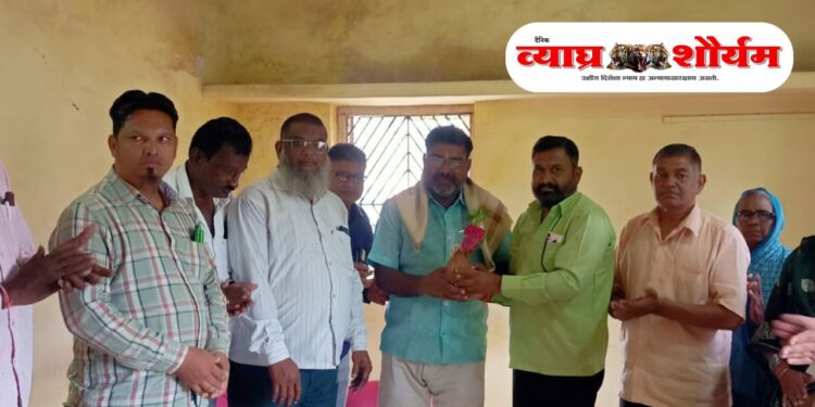 नुतन साकळी विकासोच्या दोघं तज्ञसंचालकांची निवड