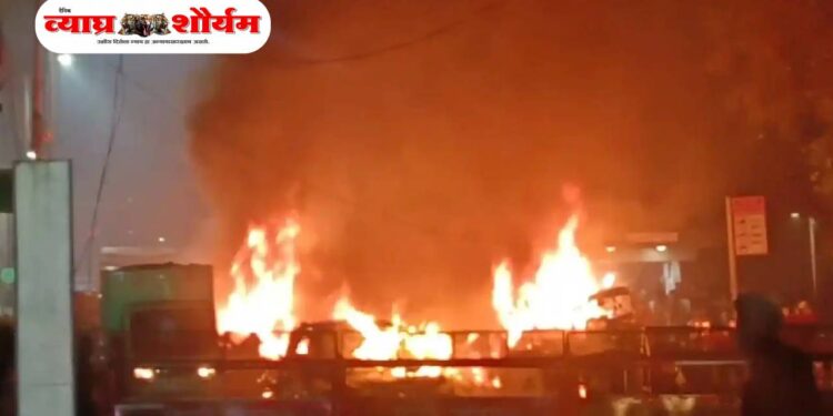 दिल्ली हादरली! लाल किल्ल्याजवळ भीषण स्फोट — १२ ठार, जैशशी दहशतवादी संबंध उघड