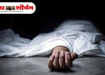 चौथ्या मजल्यावरून पडून अधीक्षक अभियंत्याचा मृत्यू